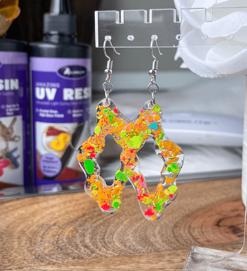 Amazing UV Resin for Jewelry and Crafts